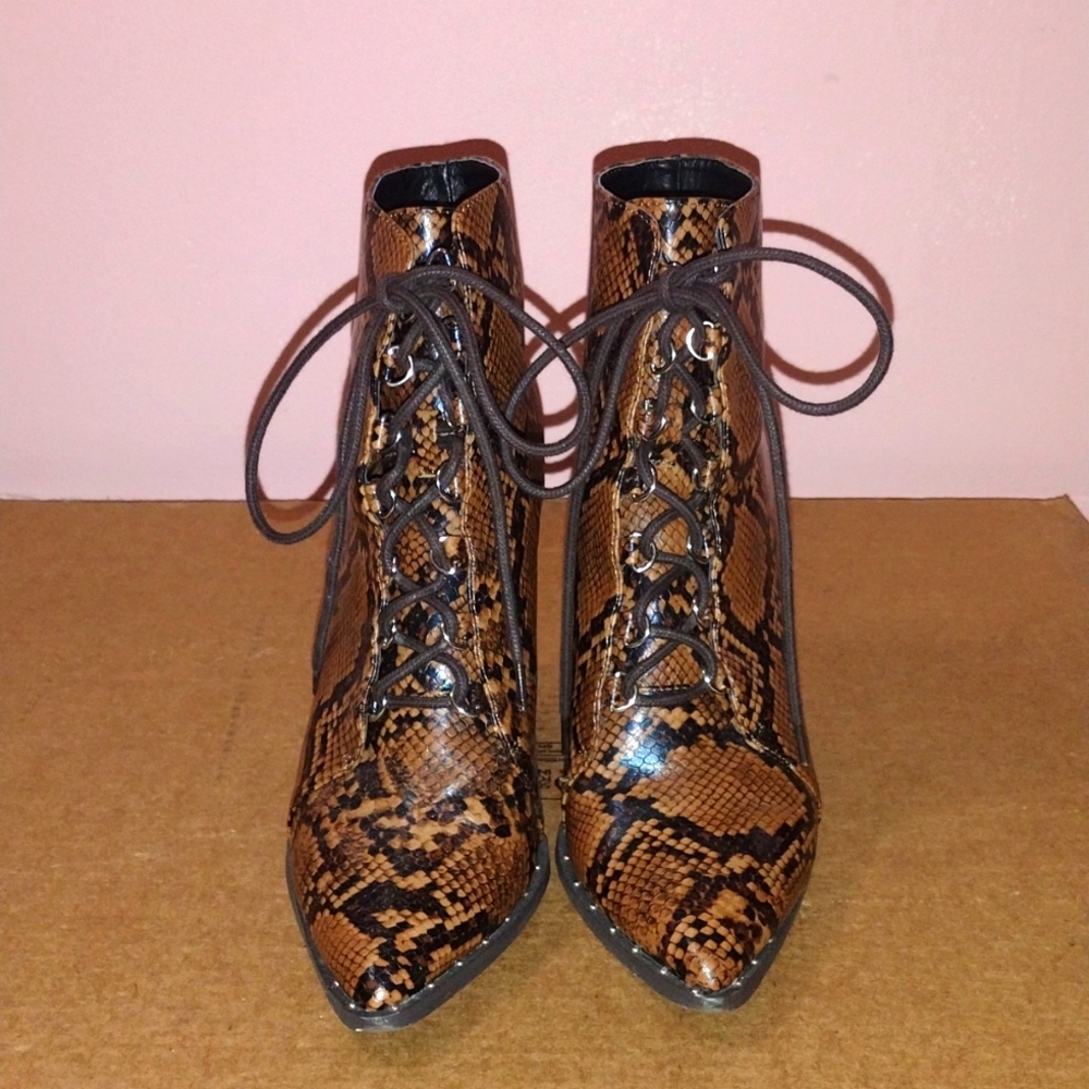 LIKE NEW!!Safari Snake Lace-Up Heel Booties 👢